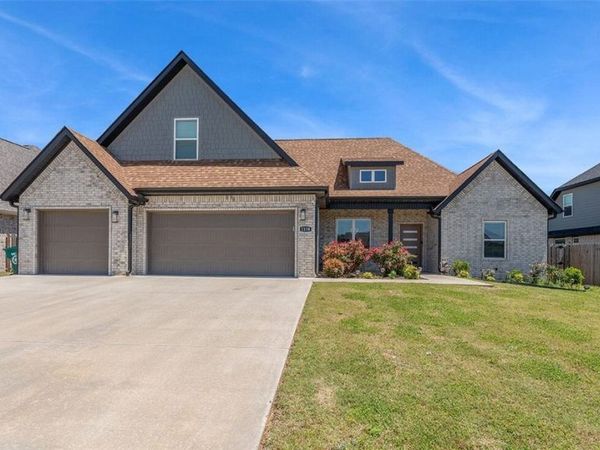 1158 Camerino Avenue , Springdale, AR 72762