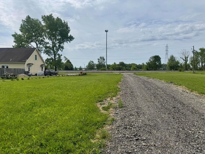 12438 Adams Lane SW, Pataskala, OH 43062 Photo 3