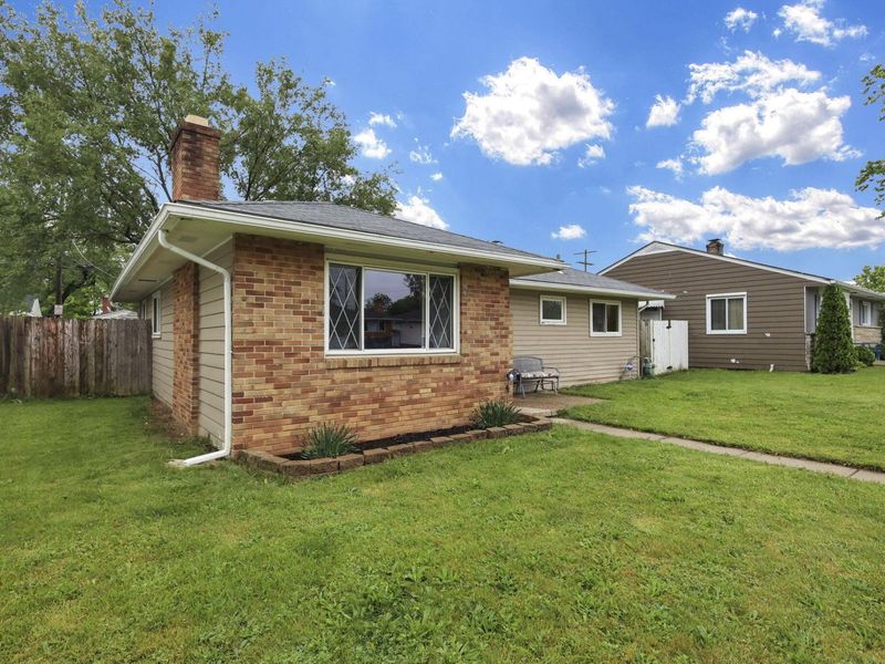 126 Oxley Road, Columbus, OH 43228 Photo 1