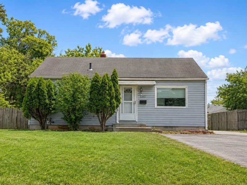 3592 Karl Road, Columbus, OH 43224 Photo 2