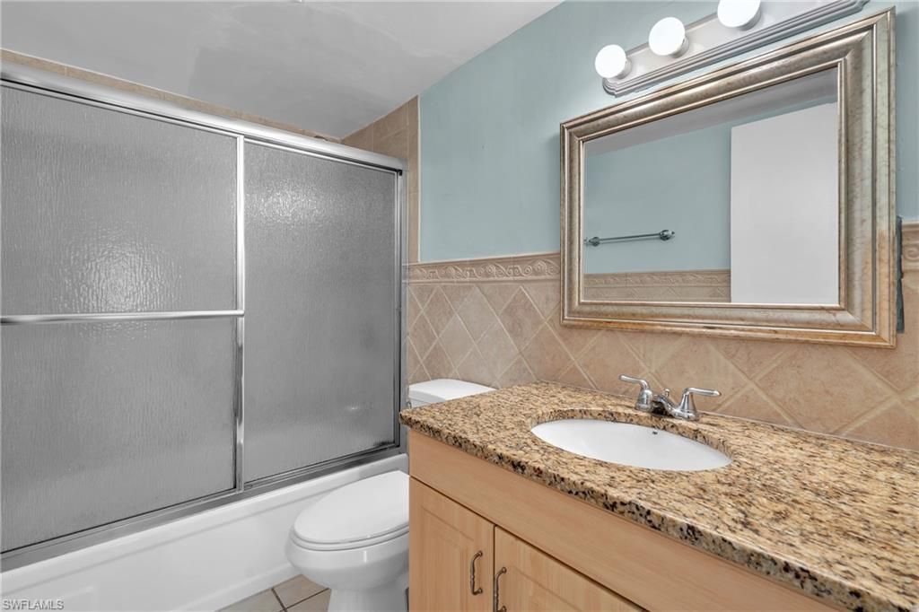 2366 E Mall Dr, Unit 212, Fort Myers, FL 33901 Photo