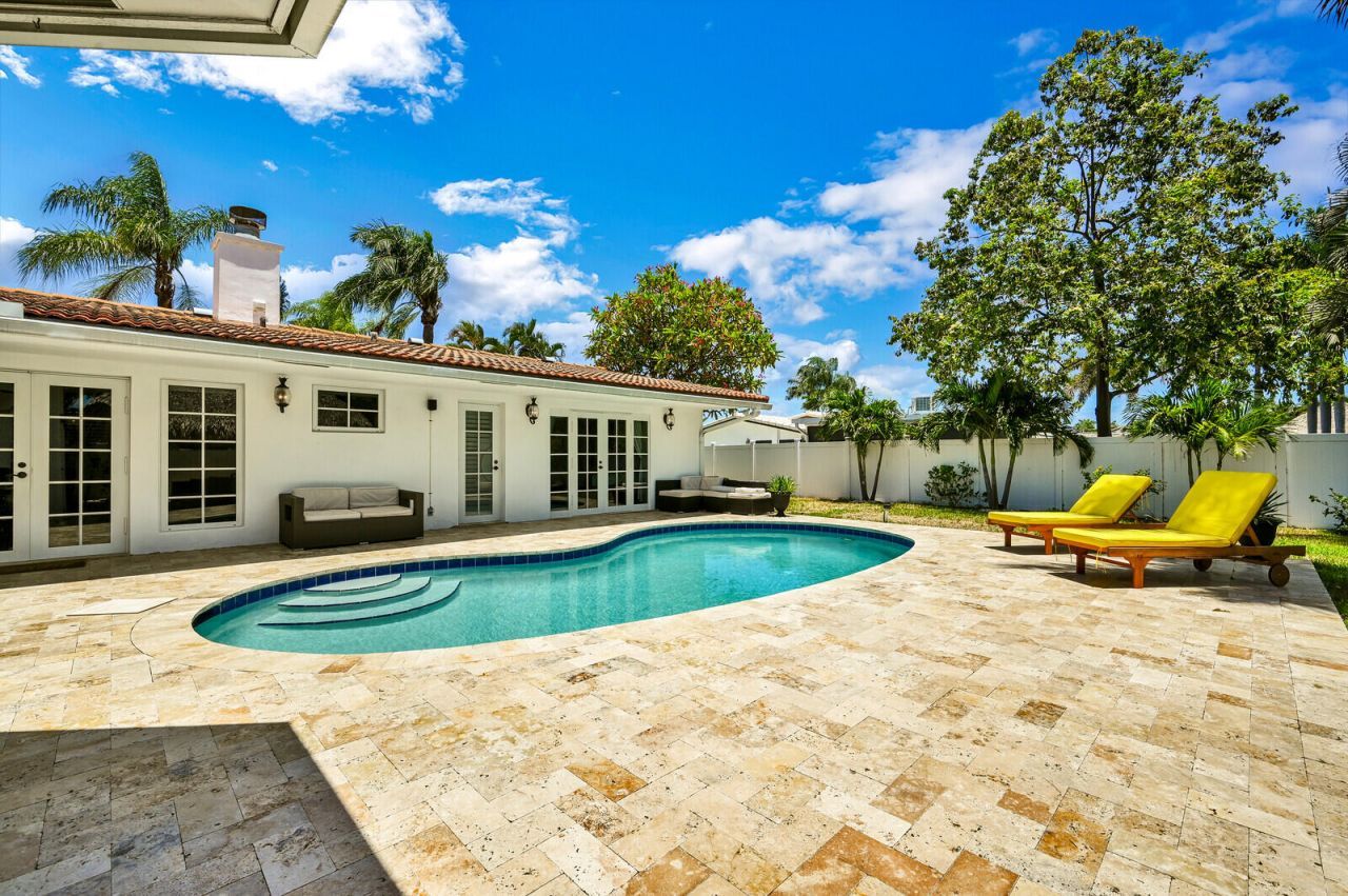 904 SE 12th Street, Deerfield Beach, FL 33441 Photo