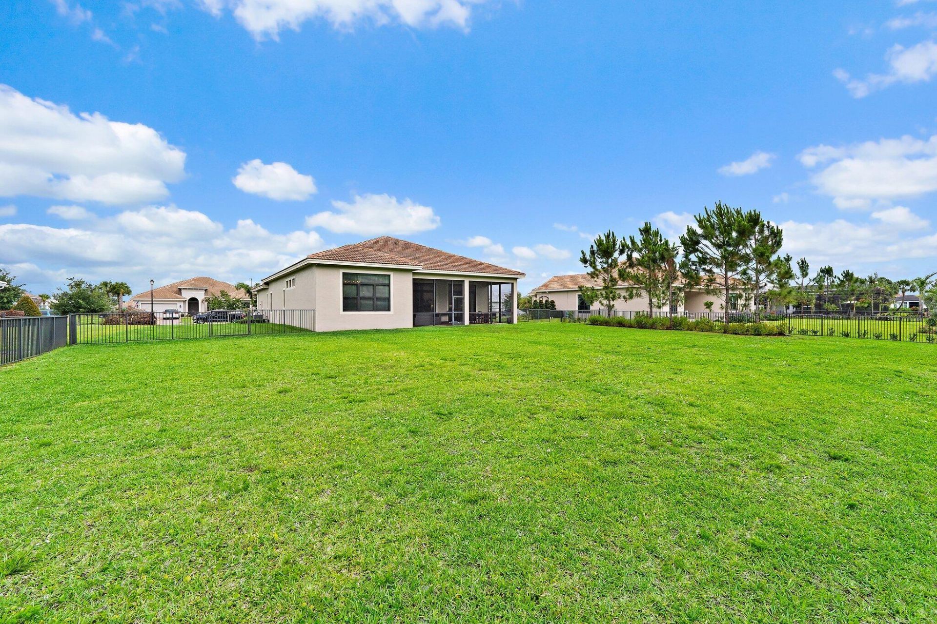 5564 SW Star Apple Street, Palm City, FL 34990 Photo