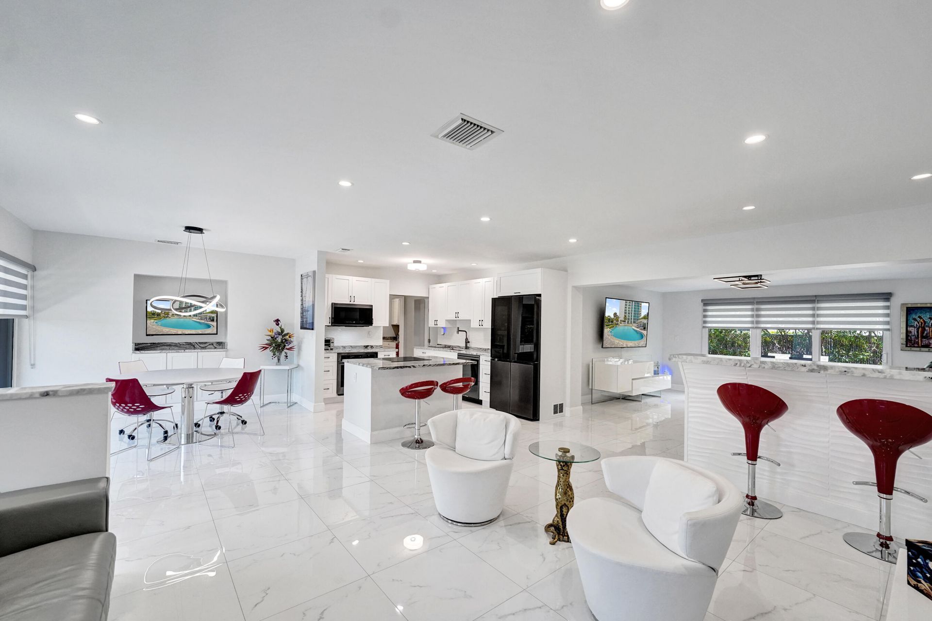 1431 S Ocean Boulevard, Unit #2, Lauderdale by the Sea, FL 33062 Photo