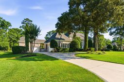 4221 Sawgrass Drive photo 4