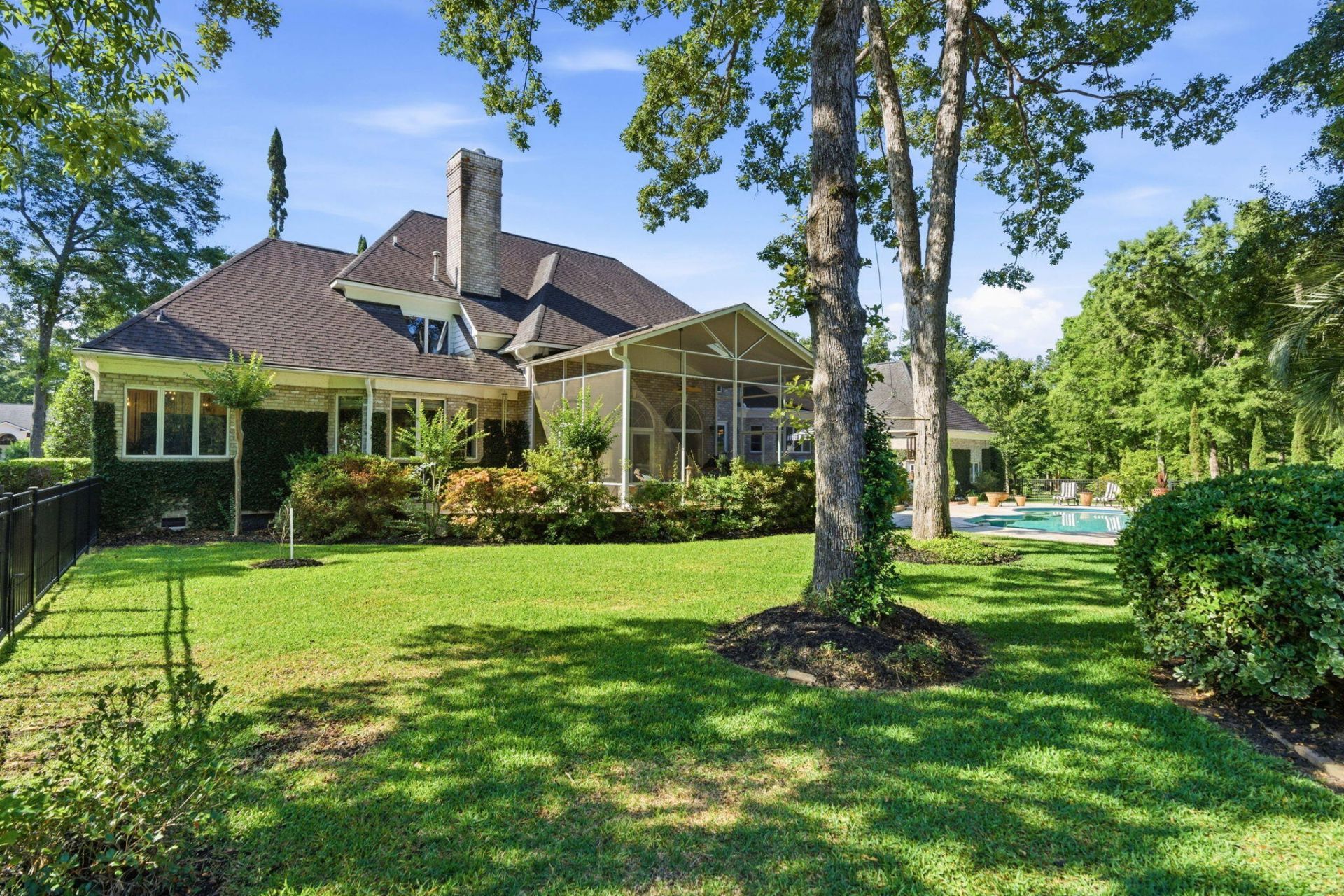 4221 Sawgrass Drive Photo 34