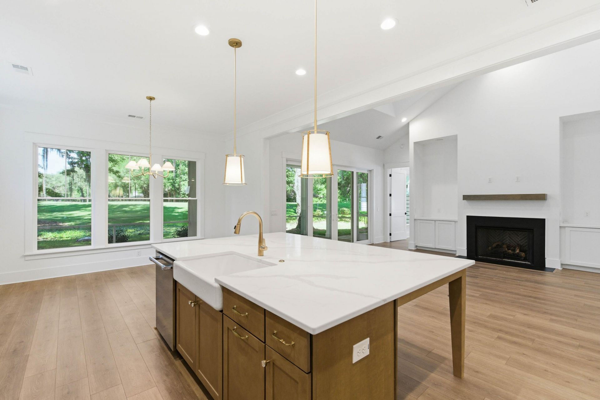 403 Bb Sams Drive Photo 15