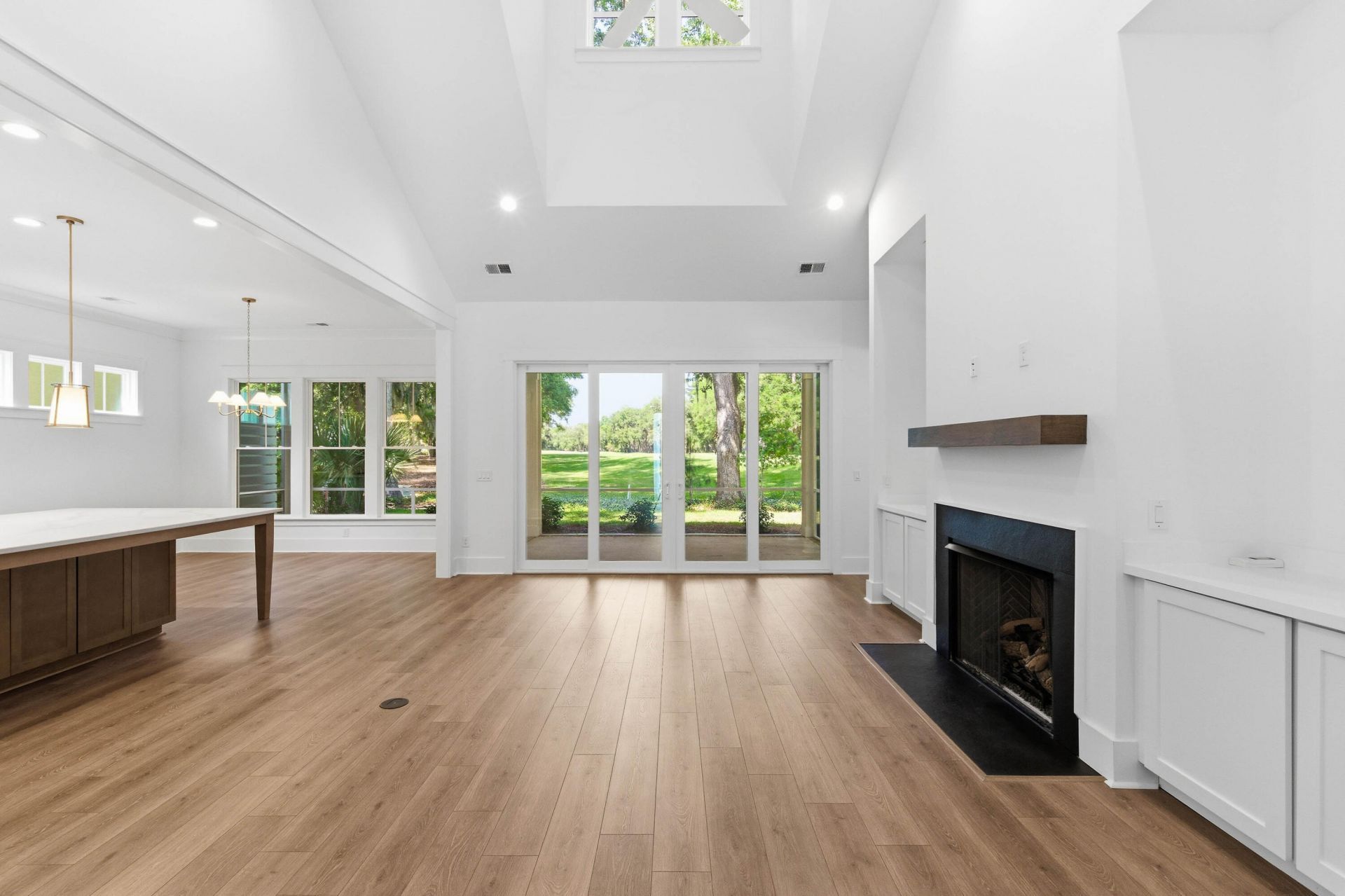 403 Bb Sams Drive Photo 6