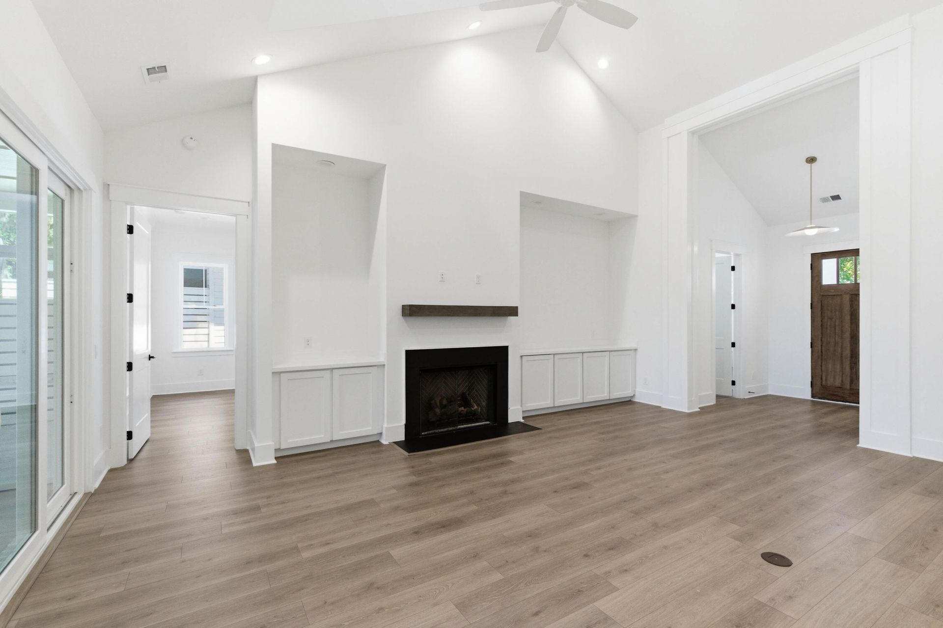 403 Bb Sams Drive Photo 8