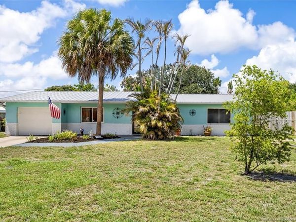 1671 SE 11th Street, Stuart, FL 34996