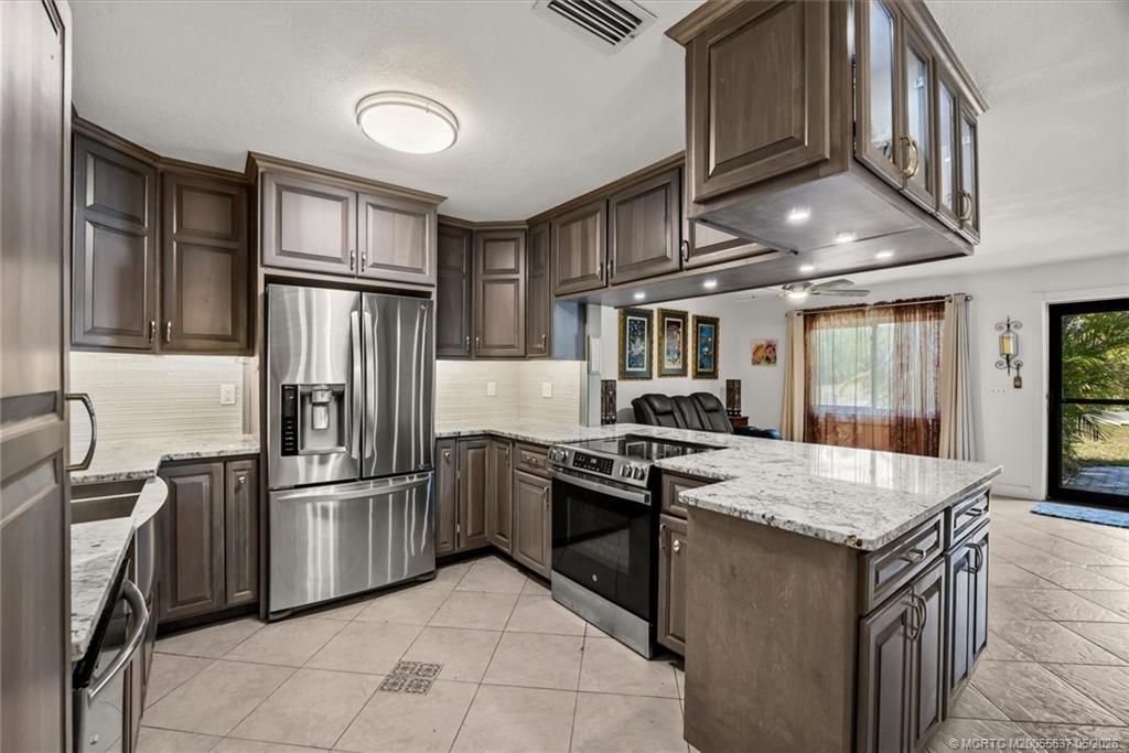 1671 SE 11th Street, Stuart, FL 34996 Photo