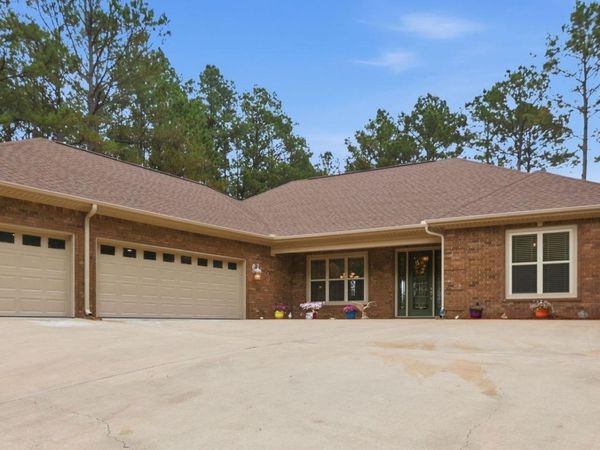 14 Asombroso Lane, Hot Springs Village, AR 71909