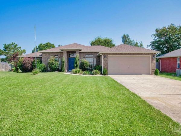 2619 Stormy Cir, Navarre, FL 32566