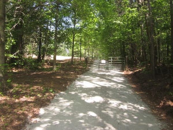 00 W Hwy 136, Talking Rock, GA 30175