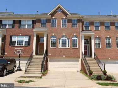 46164 AISQUITH TERRACE, STERLING, VA 20165