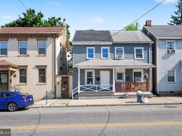 313 E MAIN STREET , MIDDLETOWN, PA 17057