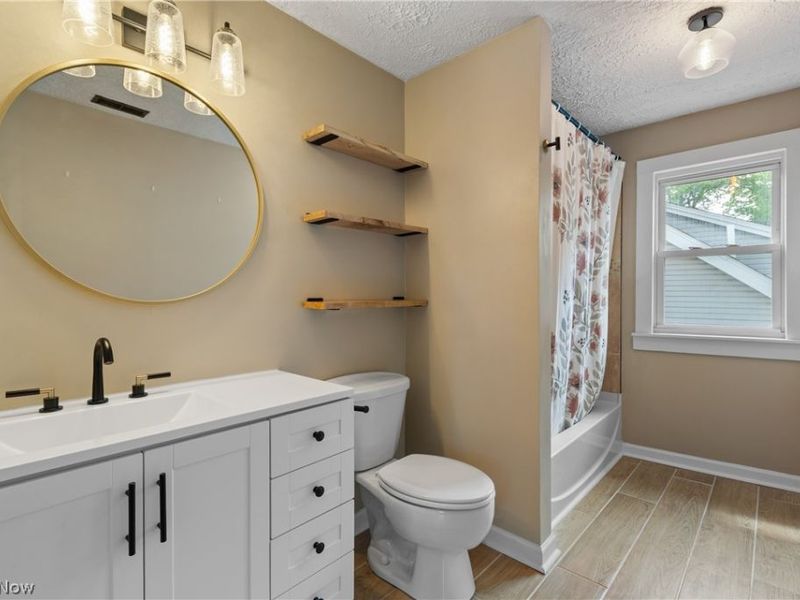 1359 Delia Avenue, Akron, OH 44320 Photo 29