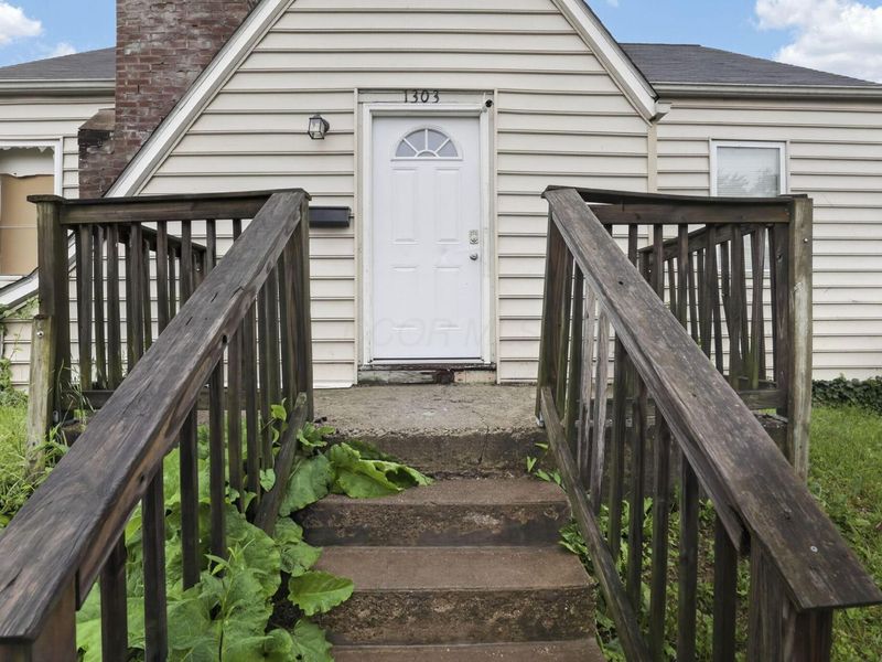 1303 E 22nd Avenue , Columbus, OH 43211 Photo 4