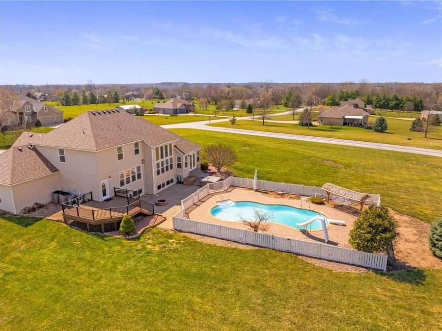 Property Image 37