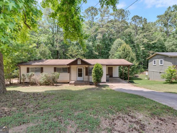 6242 Green Acres Dr SW, Covington, GA 30014