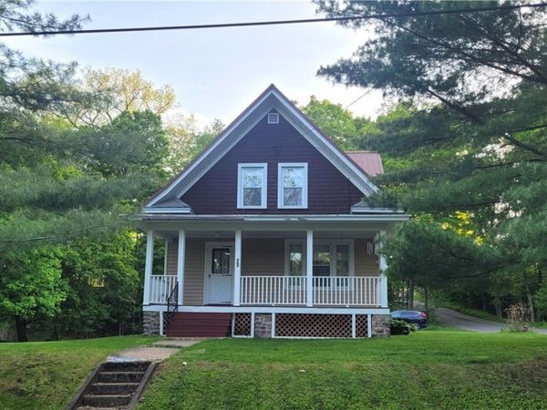 72 Van Buren Street , Dolgeville, NY 13329