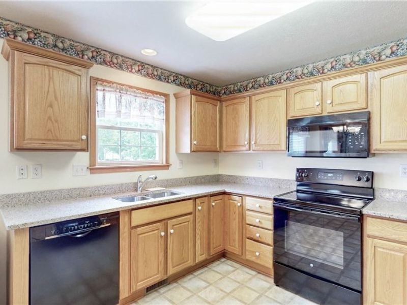 3500 River Rock Drive, Cuyahoga Falls, OH 44223 Photo 11