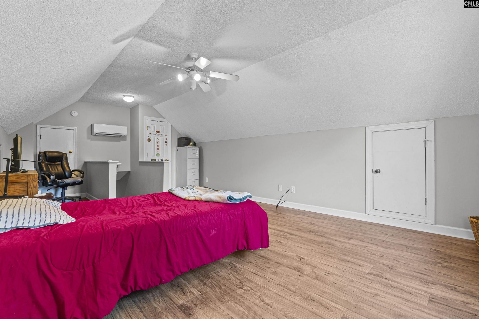 410 Highwater Court  Photo 22