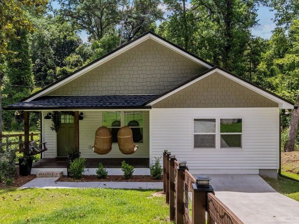 618 N STEWART Street, Quincy, FL 32351