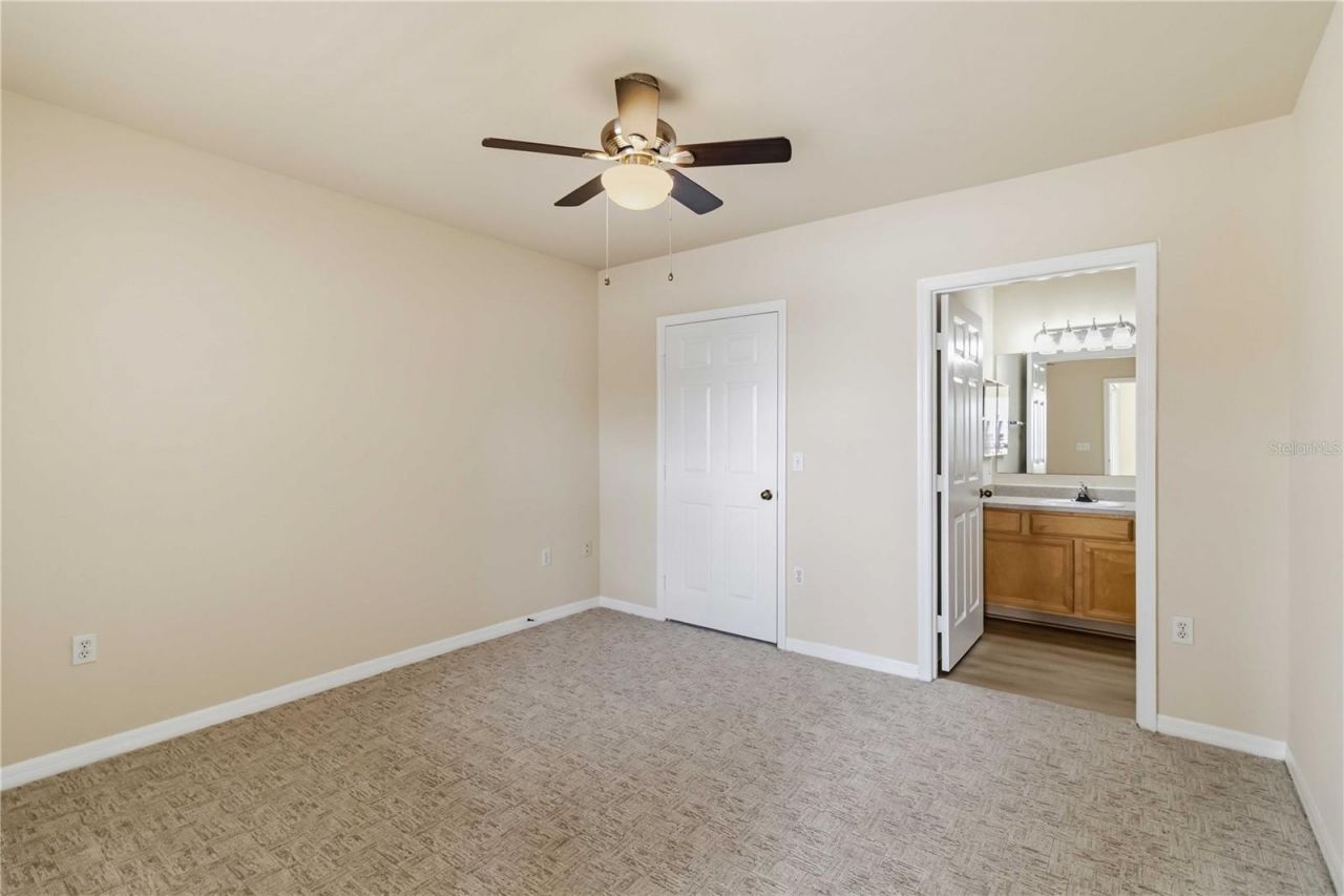 1025 Villagio Circle, Unit 204, Sarasota, FL 34237 Photo