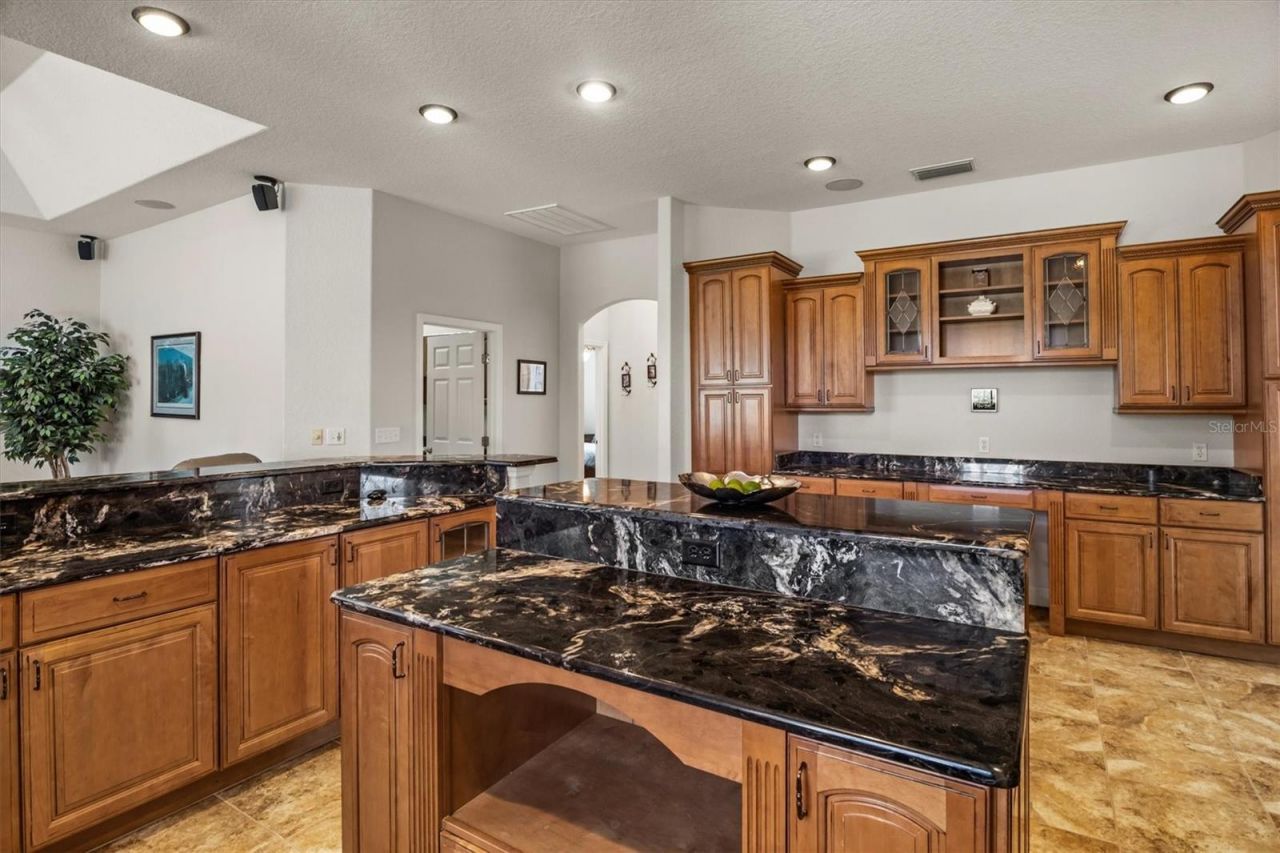 877 N Crooked Lake Drive , Babson Park, FL 33827 Photo