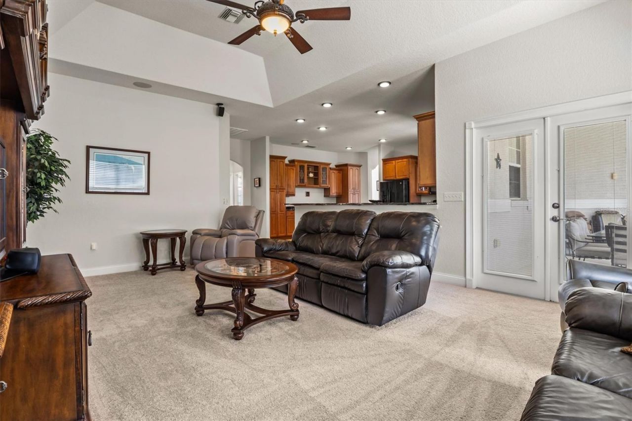 877 N Crooked Lake Drive , Babson Park, FL 33827 Photo