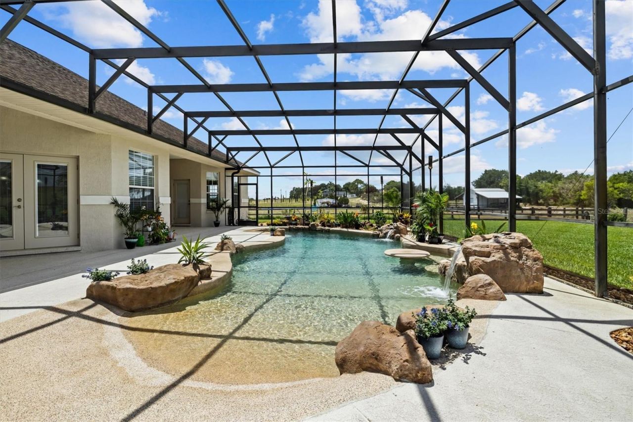 877 N Crooked Lake Drive , Babson Park, FL 33827 Photo