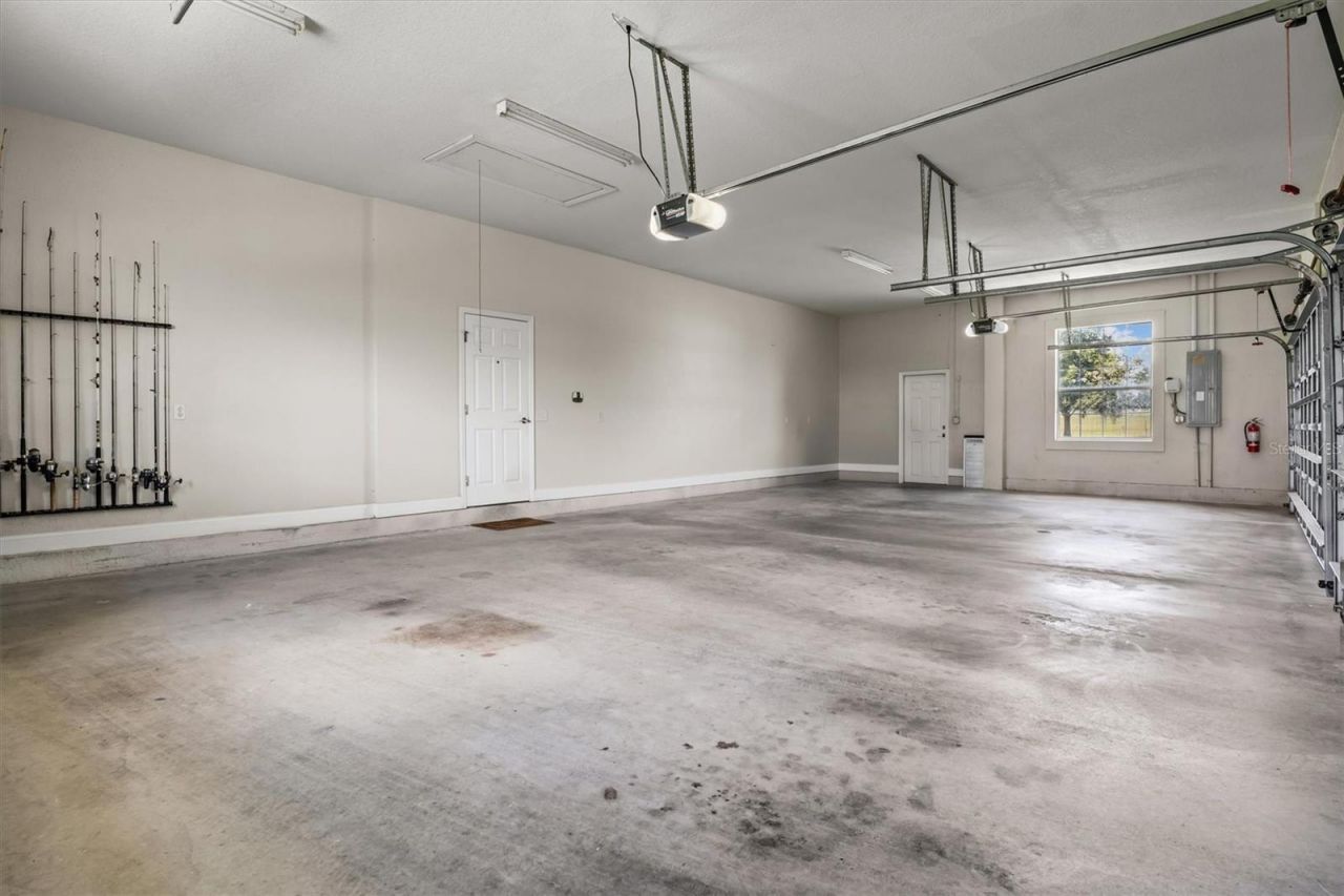 877 N Crooked Lake Drive , Babson Park, FL 33827 Photo