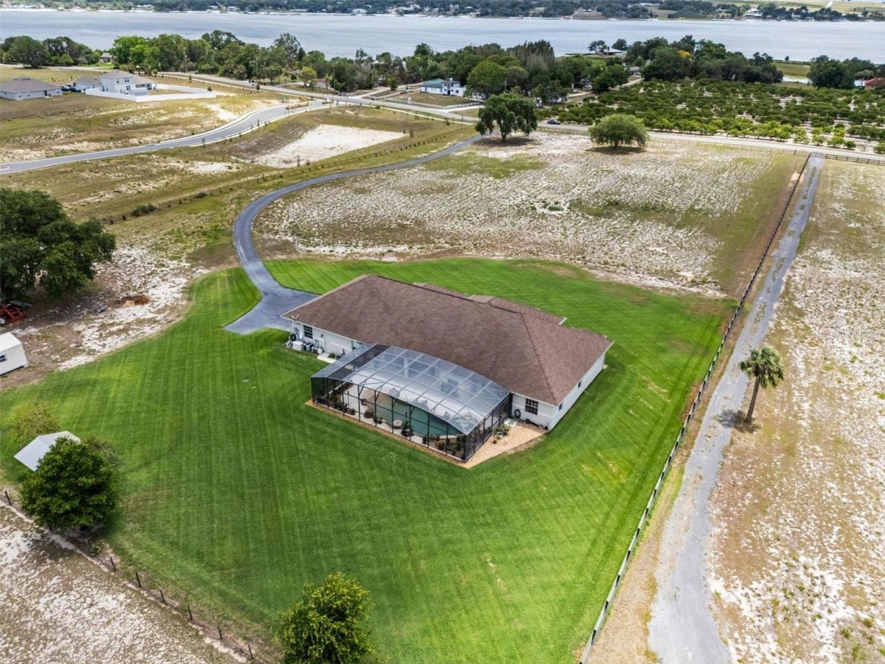 877 N Crooked Lake Drive , Babson Park, FL 33827 Photo