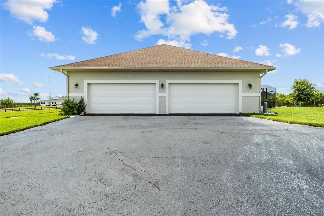 877 N Crooked Lake Drive , Babson Park, FL 33827 Photo