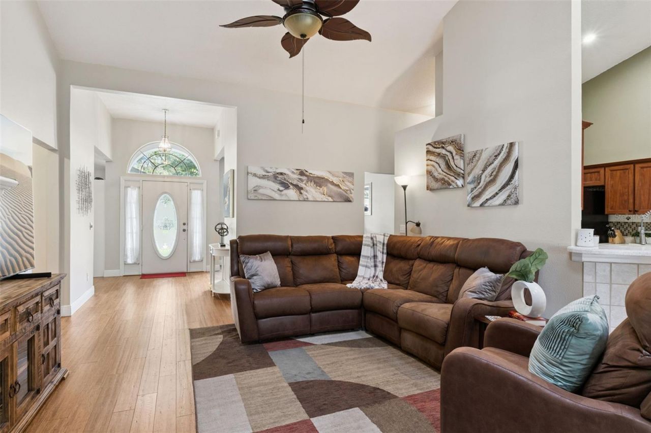 3883 Kingston Oaks Cove, Oviedo, FL 32765 Photo