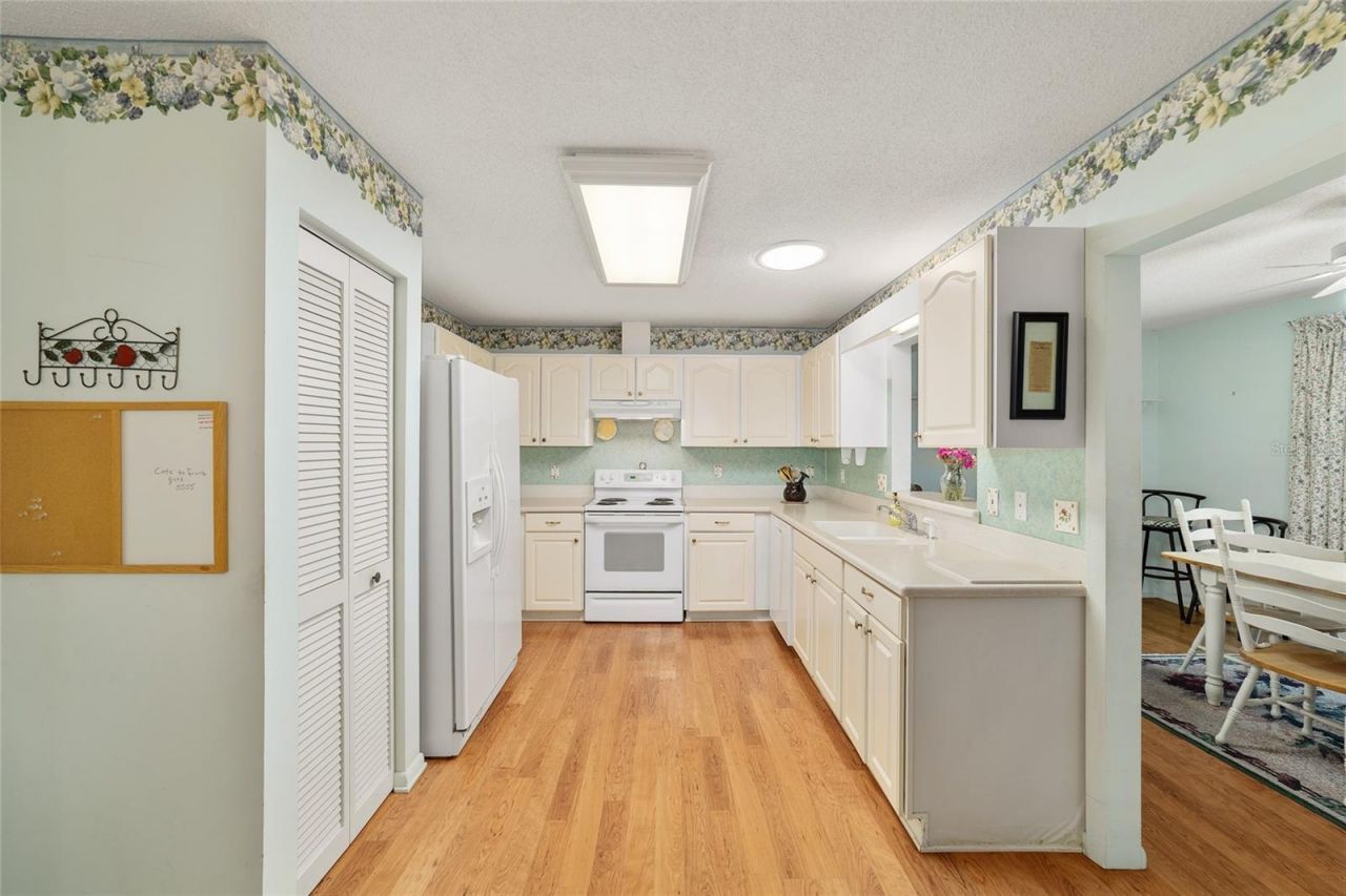 9520 SW 84th Terrace , Unit D, Ocala, FL 34481 Photo