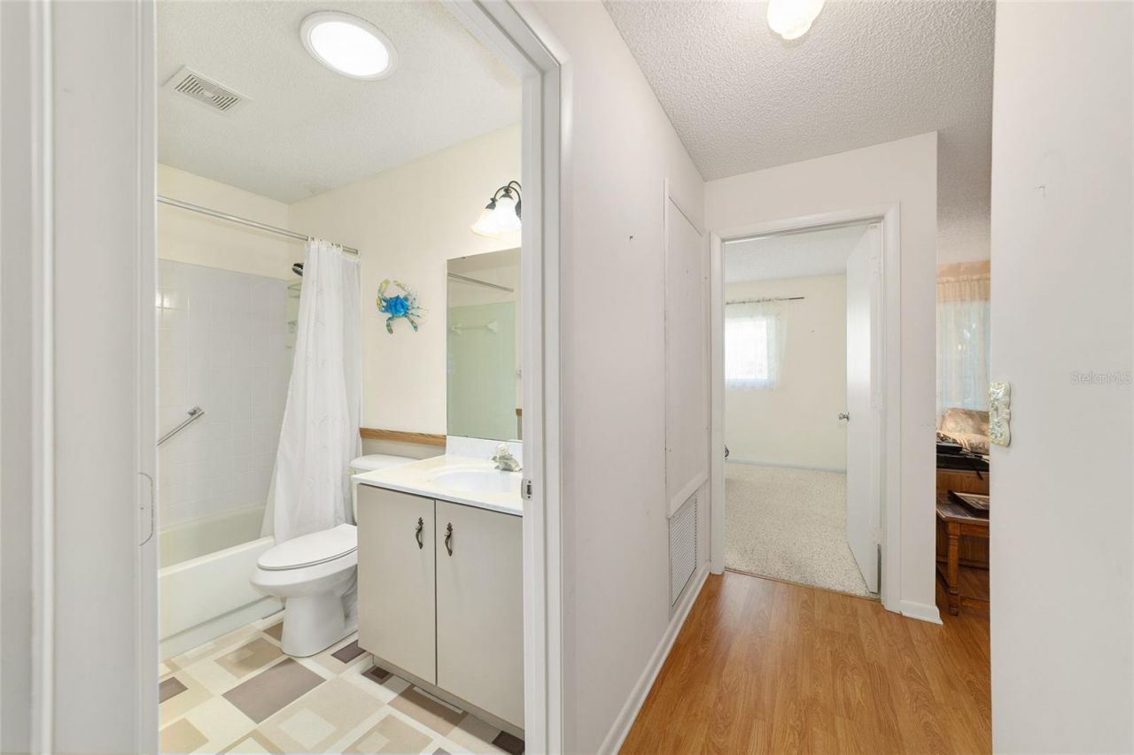 9520 SW 84th Terrace , Unit D, Ocala, FL 34481 Photo