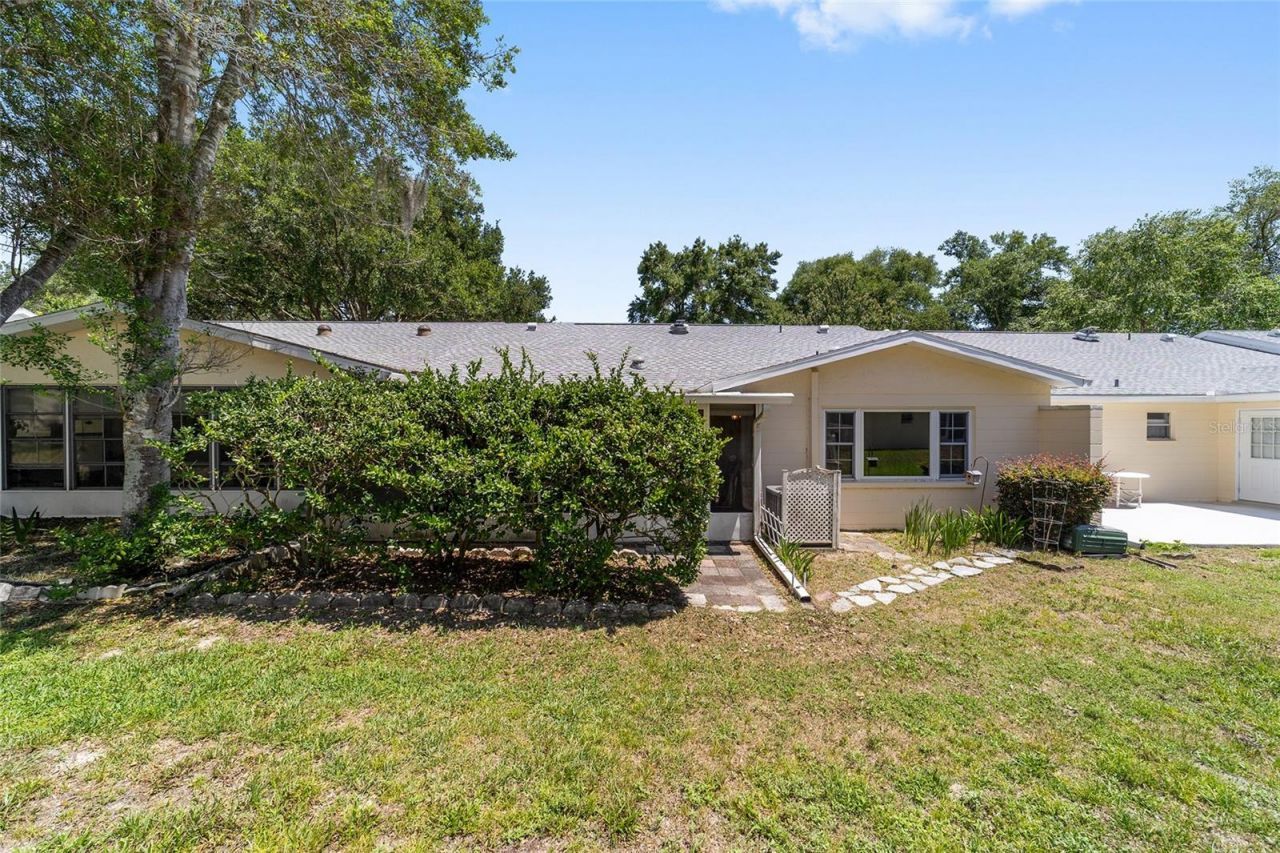 9520 SW 84th Terrace , Unit D, Ocala, FL 34481 Photo
