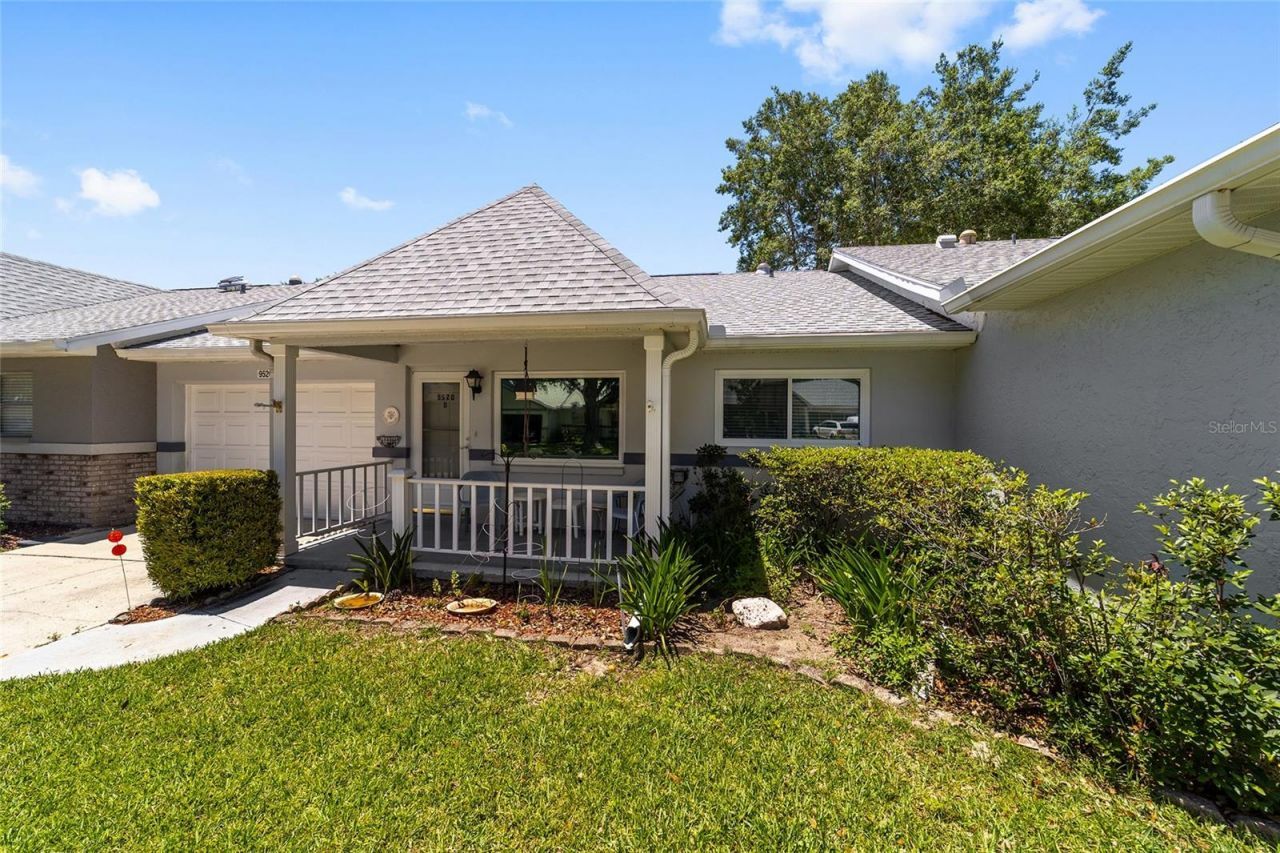 9520 SW 84th Terrace , Unit D, Ocala, FL 34481 Photo
