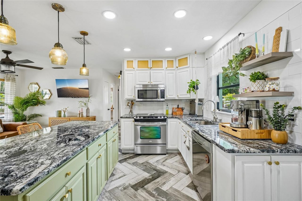 5201 11th Avenue N, Saint Petersburg, FL 33710 Photo
