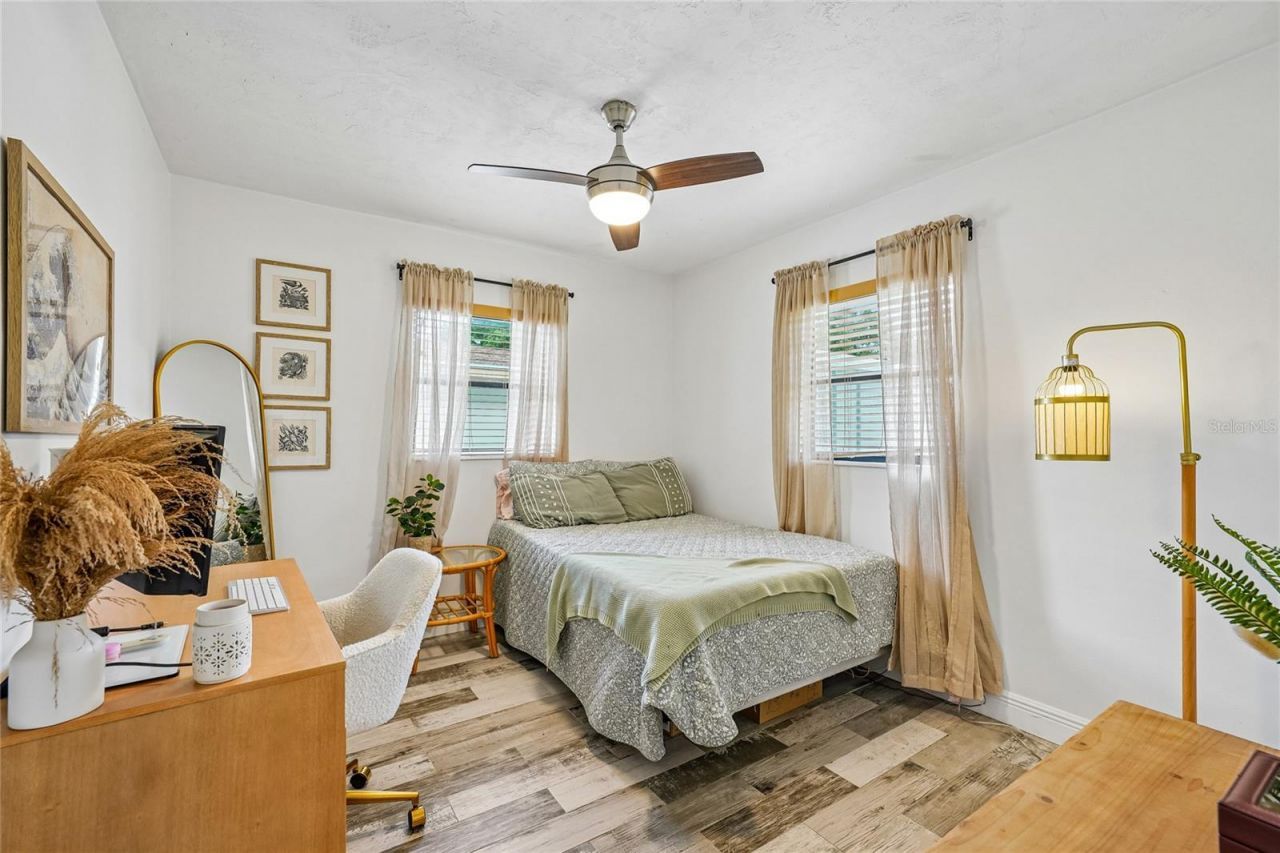 5201 11th Avenue N, Saint Petersburg, FL 33710 Photo