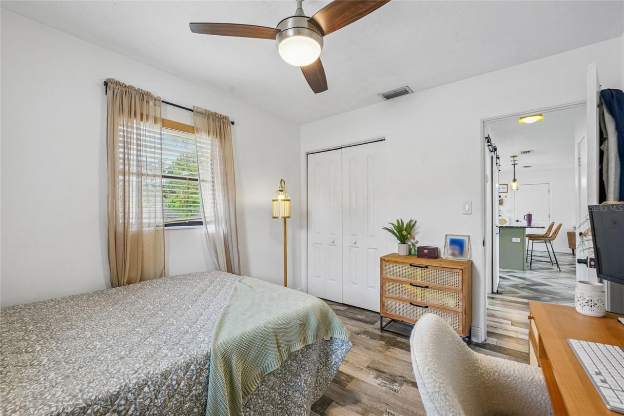 5201 11th Avenue N, Saint Petersburg, FL 33710 Photo