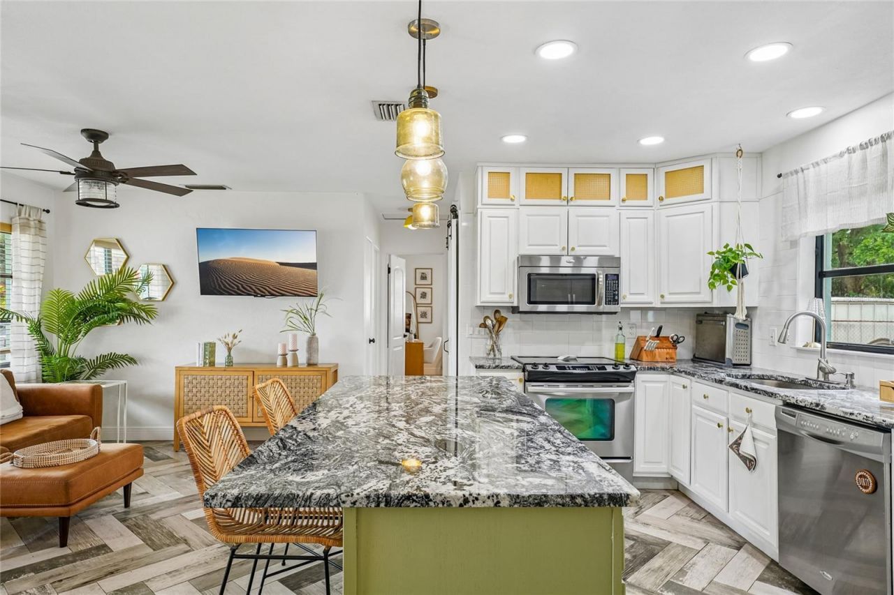 5201 11th Avenue N, Saint Petersburg, FL 33710 Photo