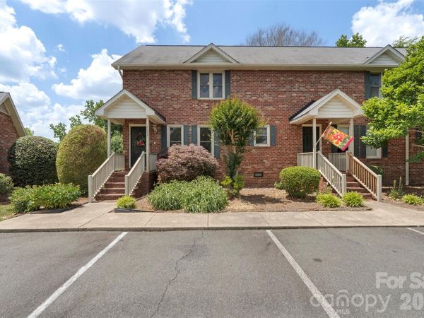 1152 Crestmont Drive SE, Concord, NC 28025
