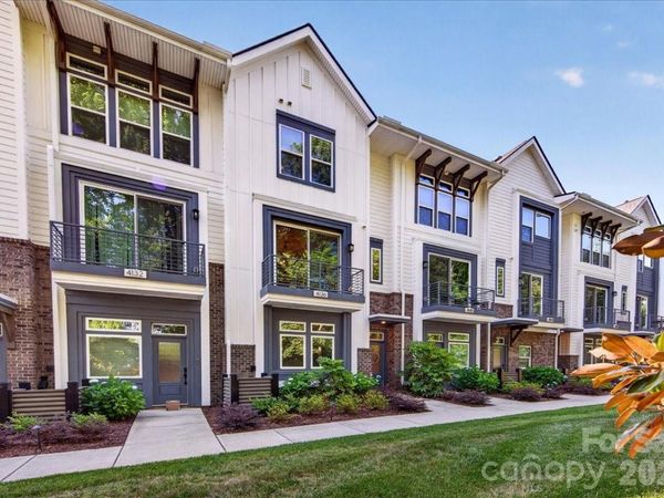 4136 Castleton Road , Charlotte, NC 28211