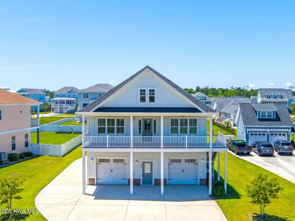 1307 Barnacle Lane, Morehead City, NC 28557