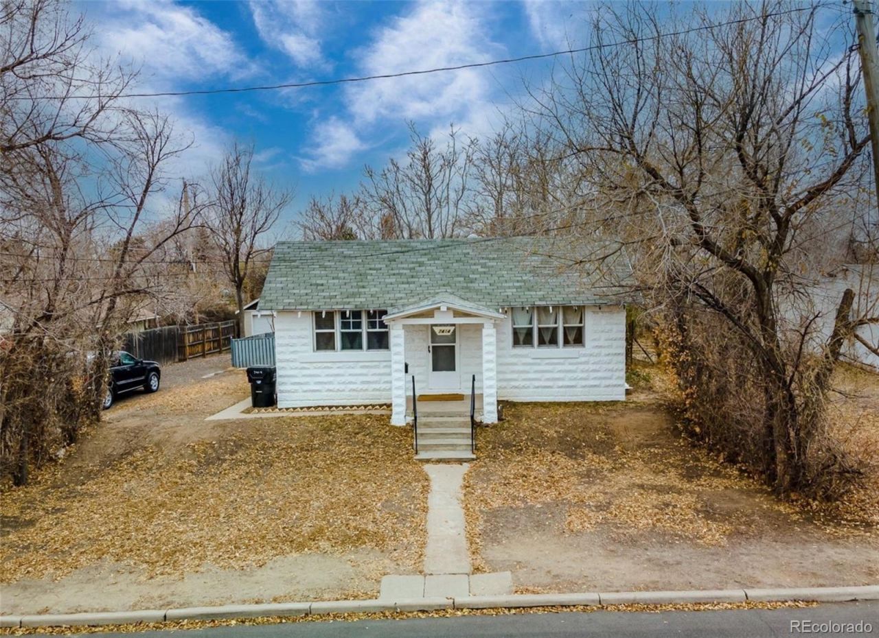 7414 E 12th Avenue, Denver, CO 80220 Main Photo