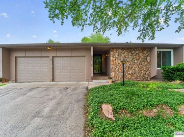 5015 S 150th Plaza, Unit 30-D, Omaha, NE 68137