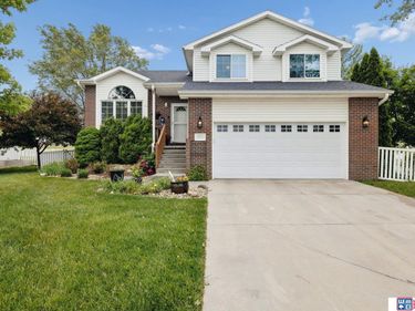 2845 N 90th Street, Lincoln, NE 68507